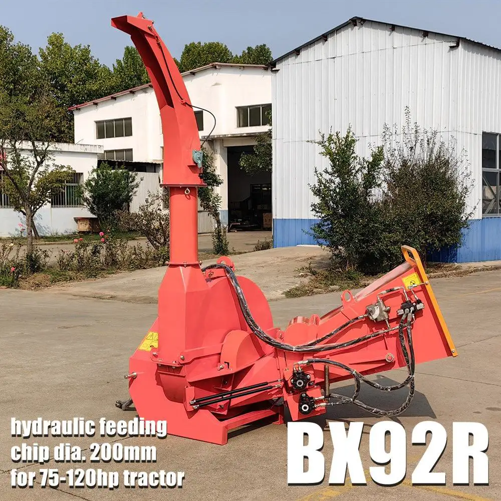 Self Feeding Wood Chipper