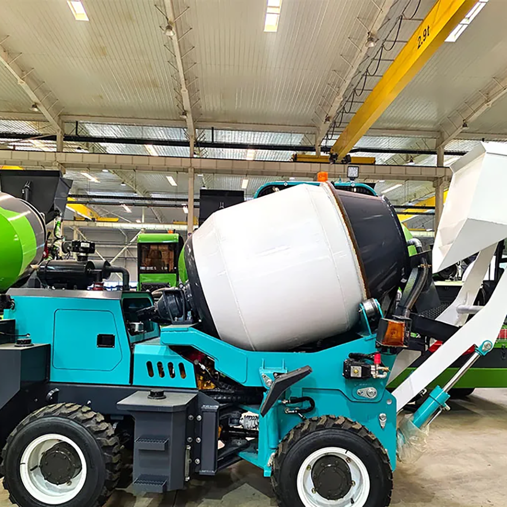 Small Self Loading Concrete Mixer