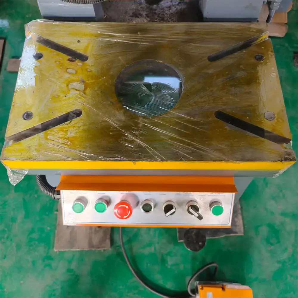 Sheet Metal Punching Machine