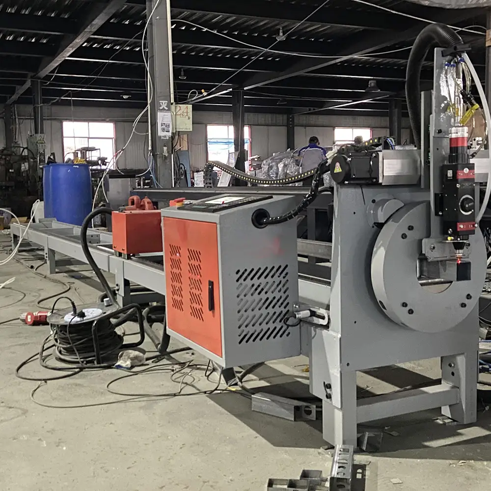 CNC Fiber Laser Pipe Cutting Machine