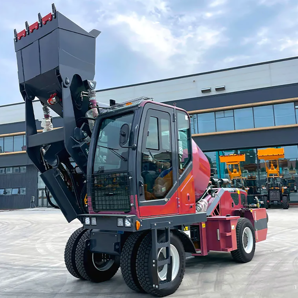 Large Self Loading Concrete Mixer