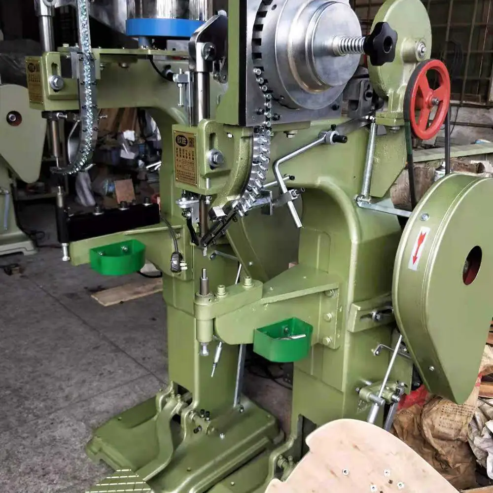 Metal T-Nut Riveting Machine