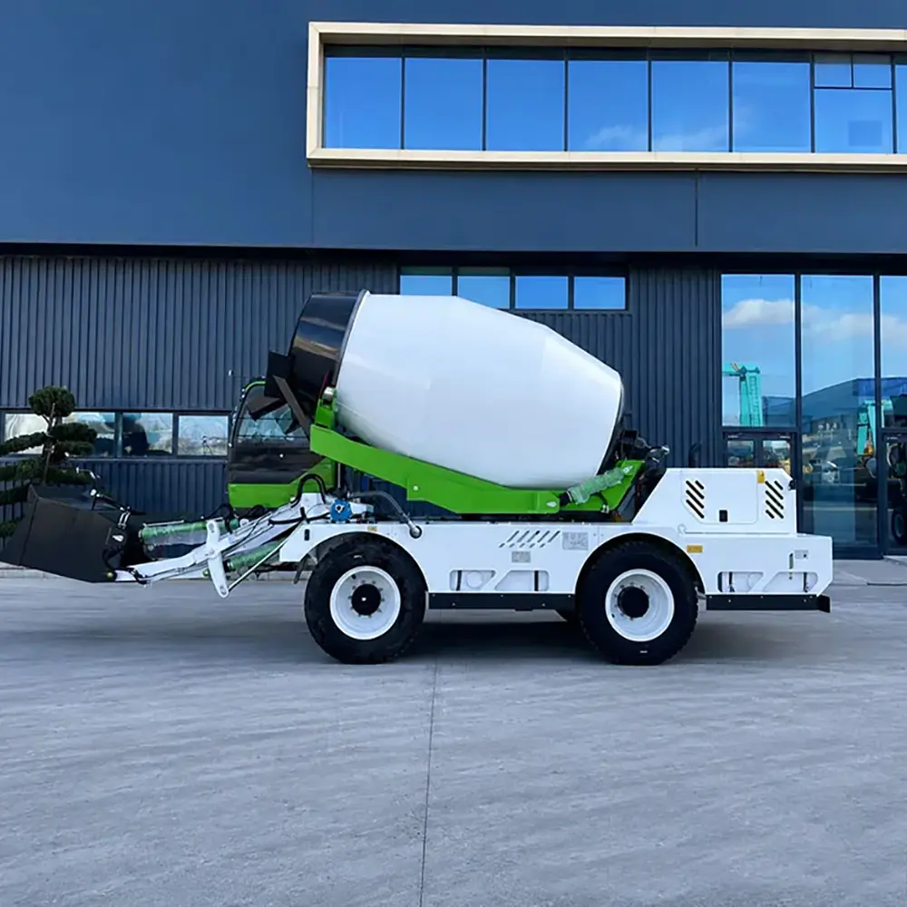 Large Mobile Concrete Mixer