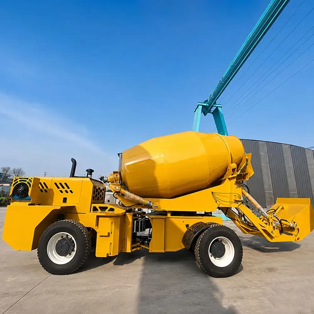 6.5 CBM Self-Loading Concrete Mixer