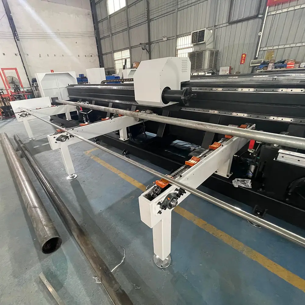 Long Tube CNC Laser Cutting Machine