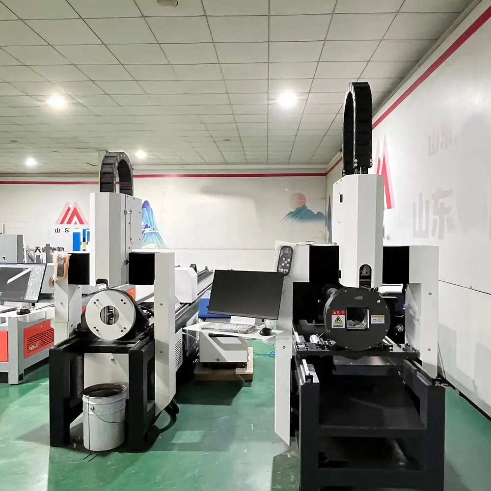 Fiber Laser Tube Cutting Machine