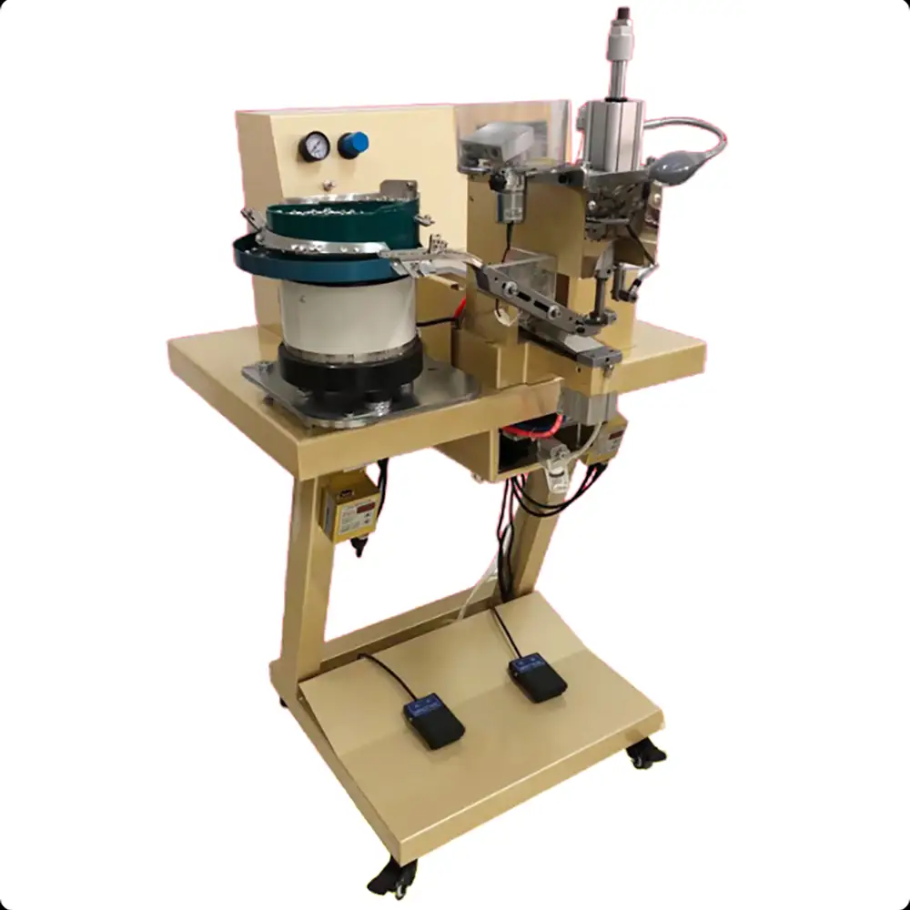 Garment Riveting Machine