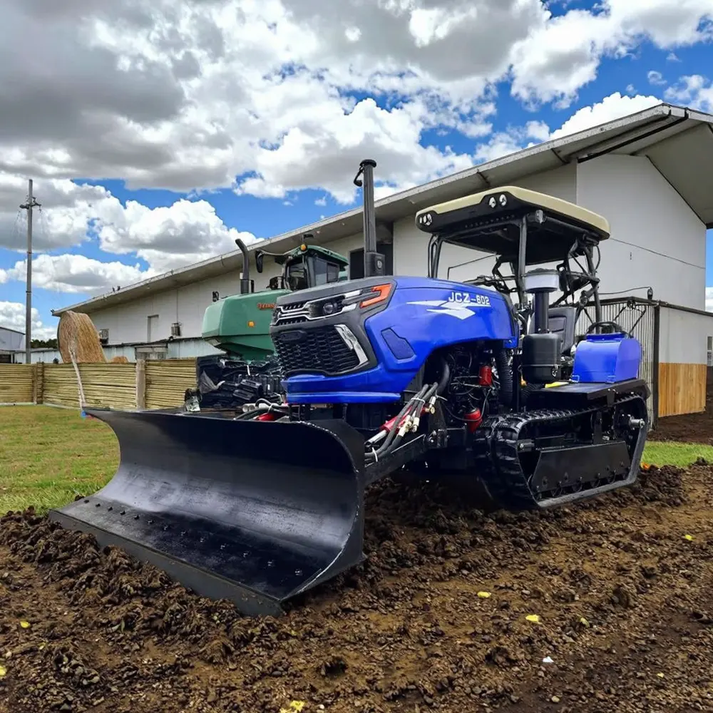 Crawler Tractor With Bulldozer