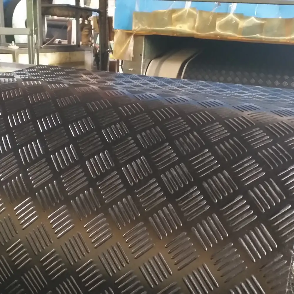 Checker Rubber Floor Mat For Industrial Use