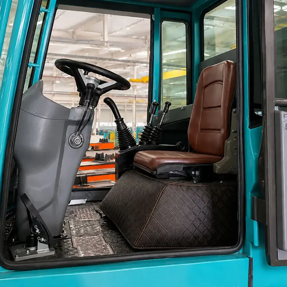 Heavy Duty Construction Forklift