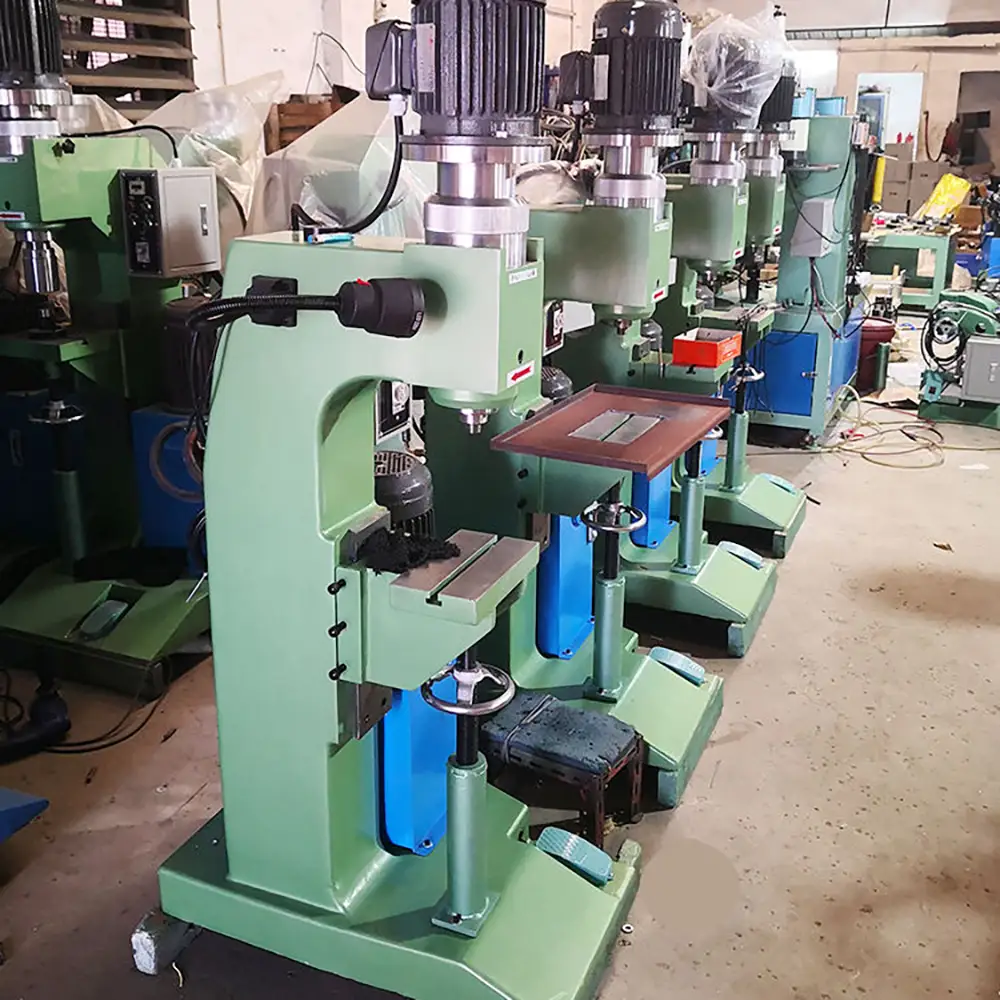 Hydraulic Clutch Riveting Machine