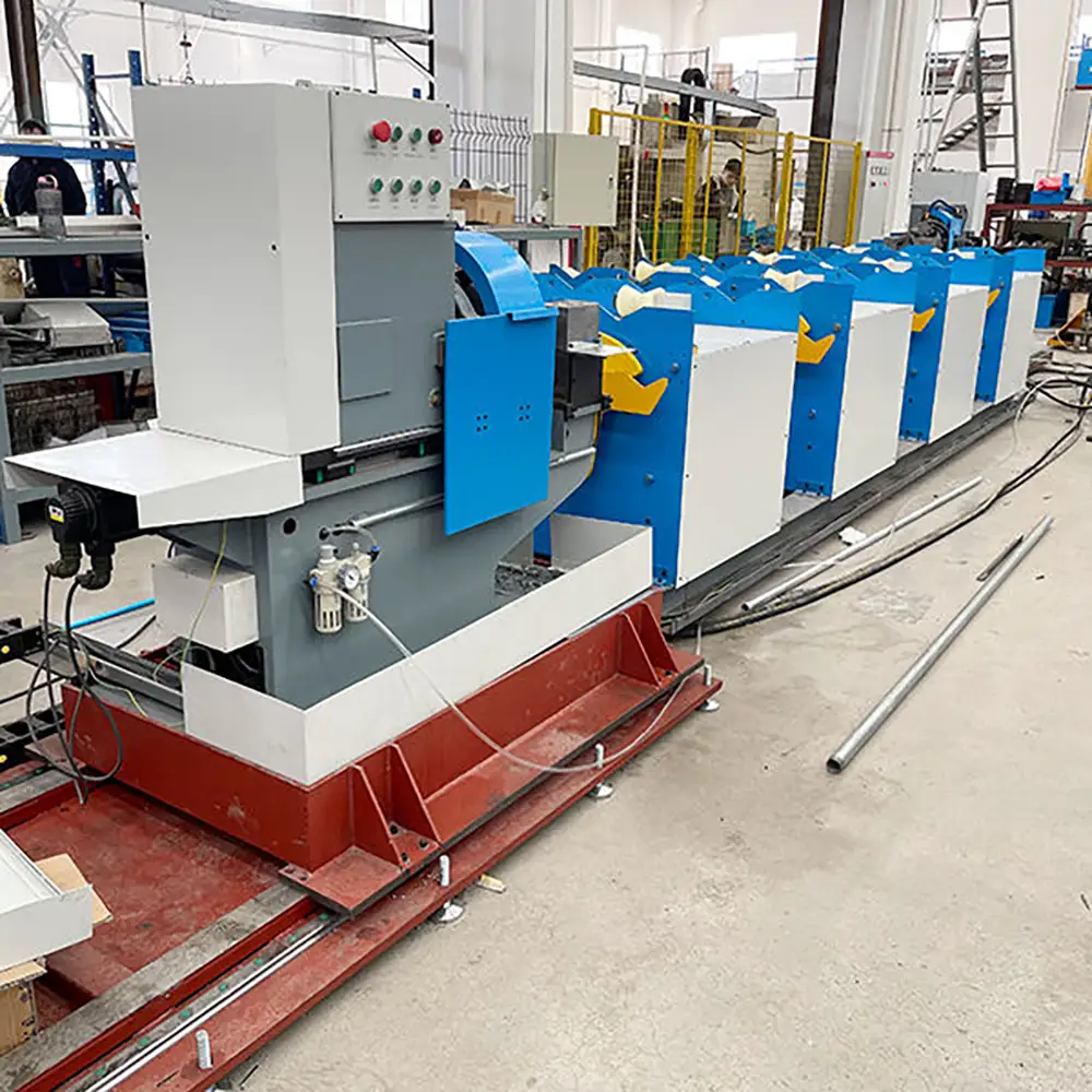 Automatic Pipe Threading Machine