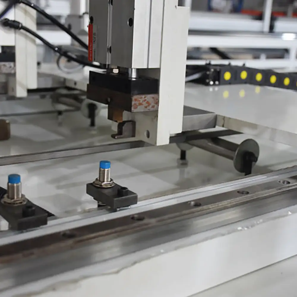 Automatic Metal Pipe Punching Machine
