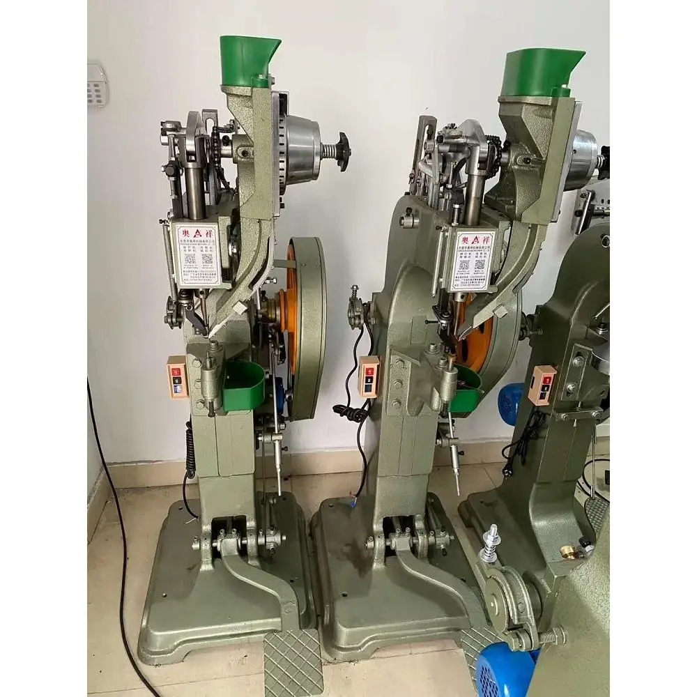 Pneumatic Press Riveting Machine