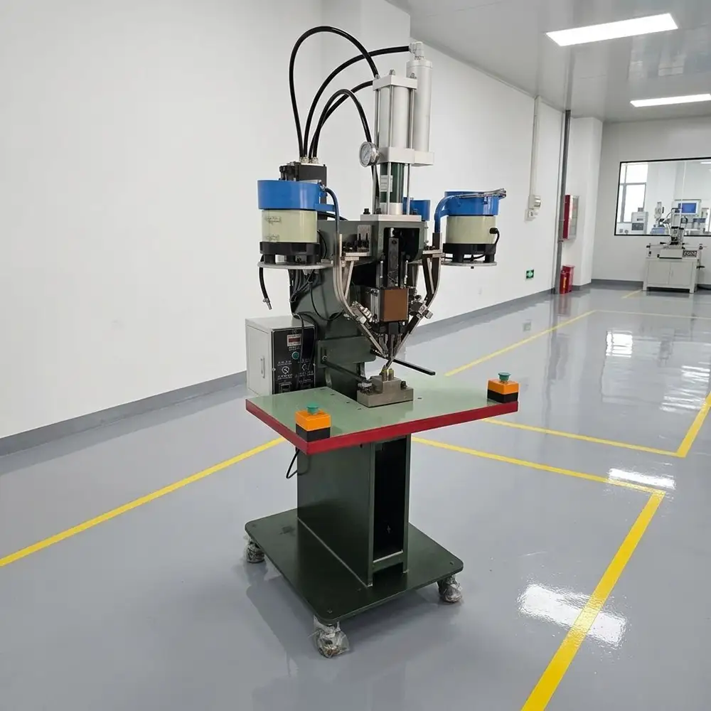 Automatic Pneumatic Riveting Machine