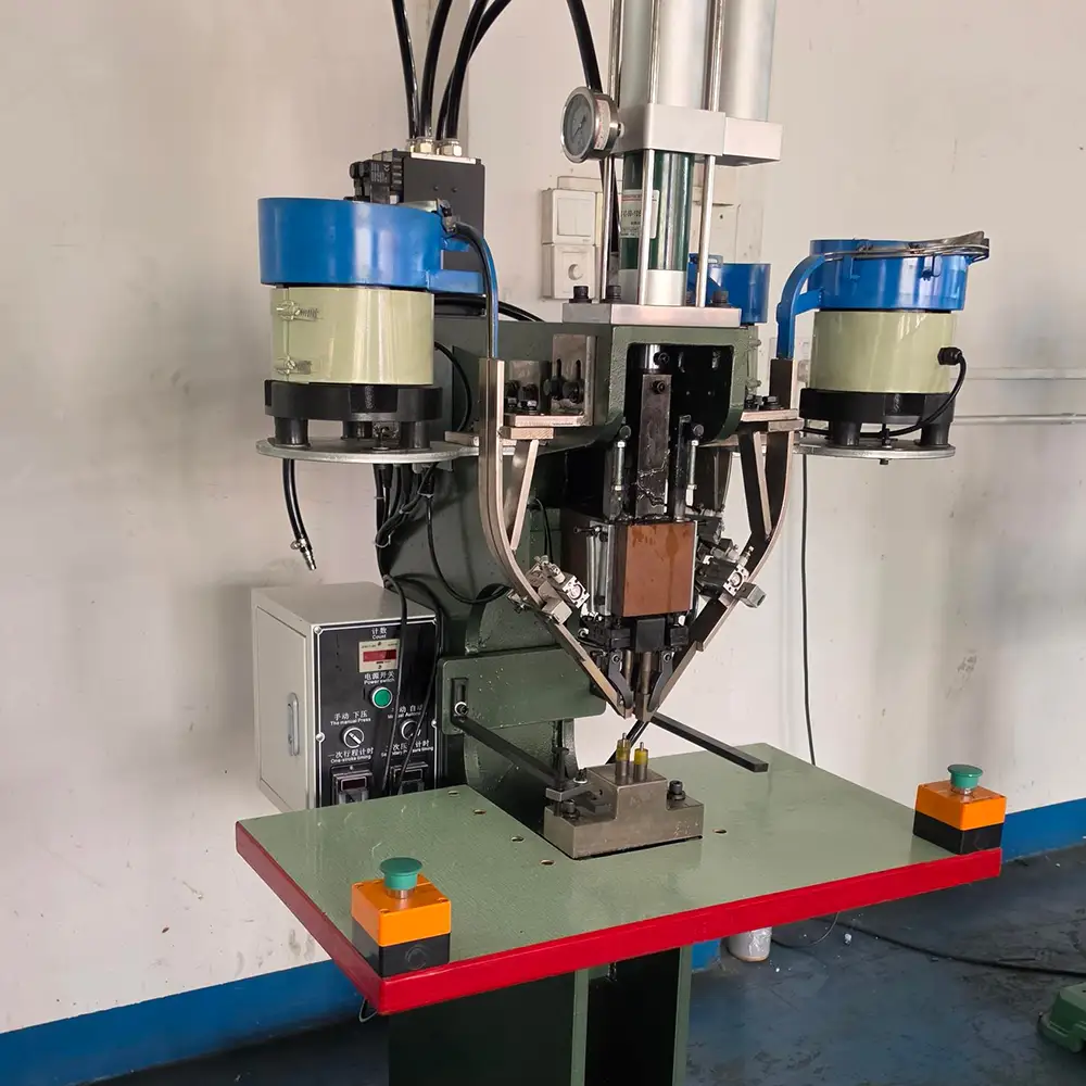 Industrial Pneumatic Riveting Equipment