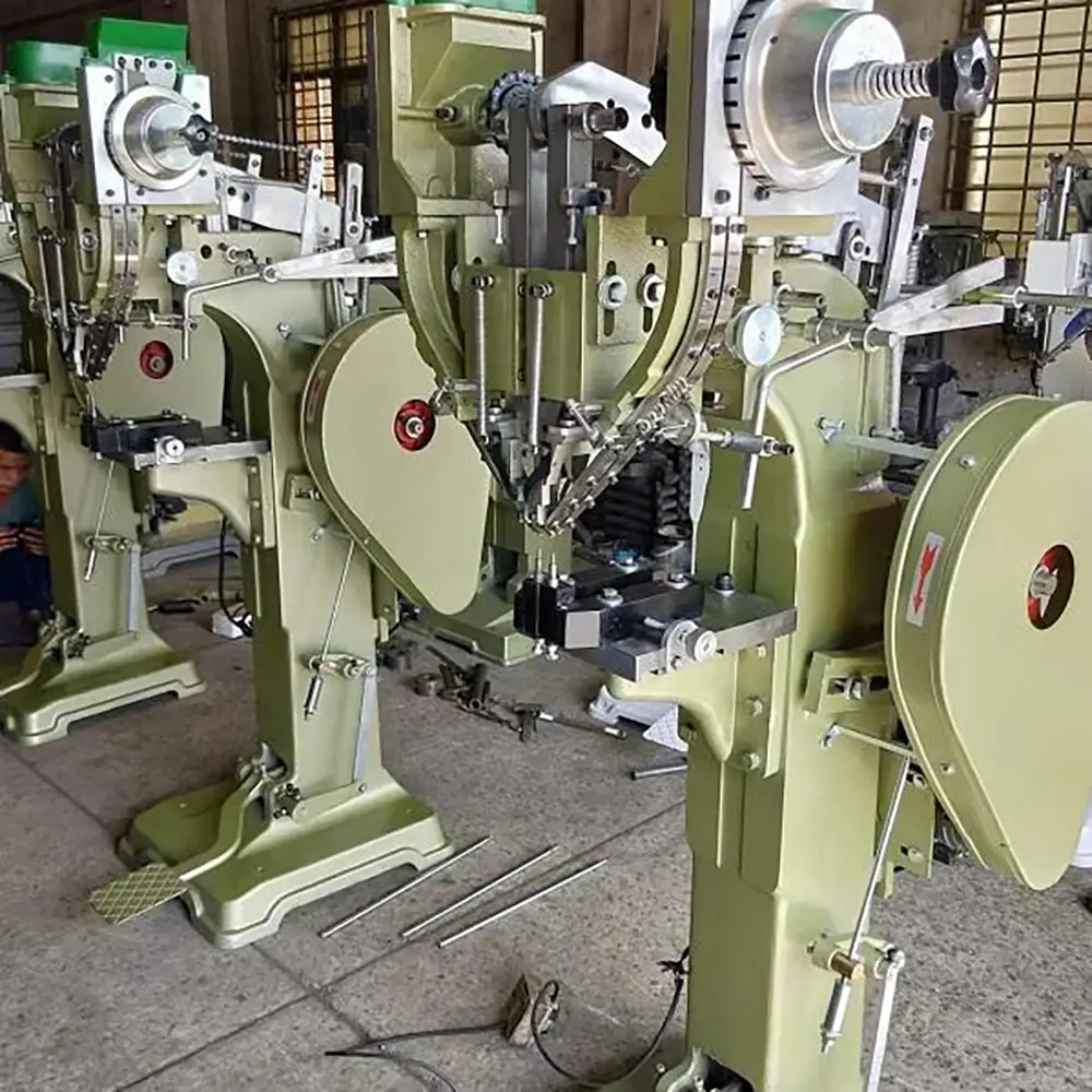 Hinge Riveting Machine