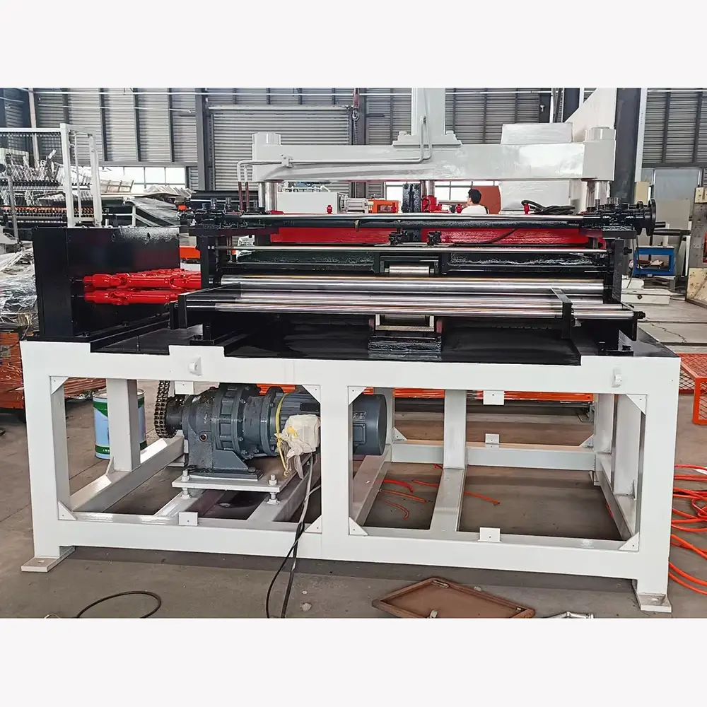 Metal Fence Mesh Making Machine
