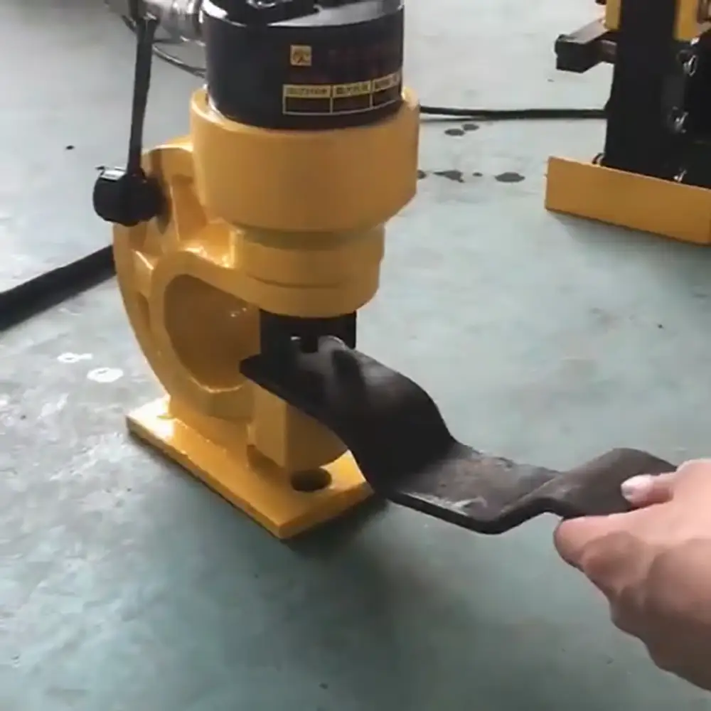 Mini Hydraulic Steel Punching Machine