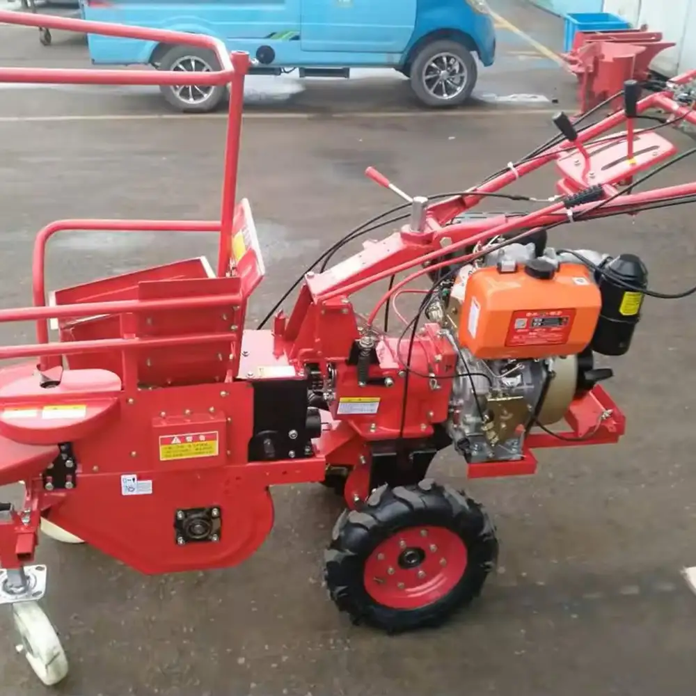 Mini Maize Harvester Machine