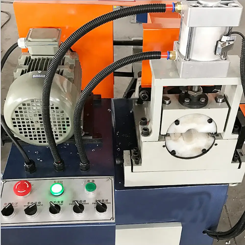 Hydraulic Pipe End Chamfering Machine