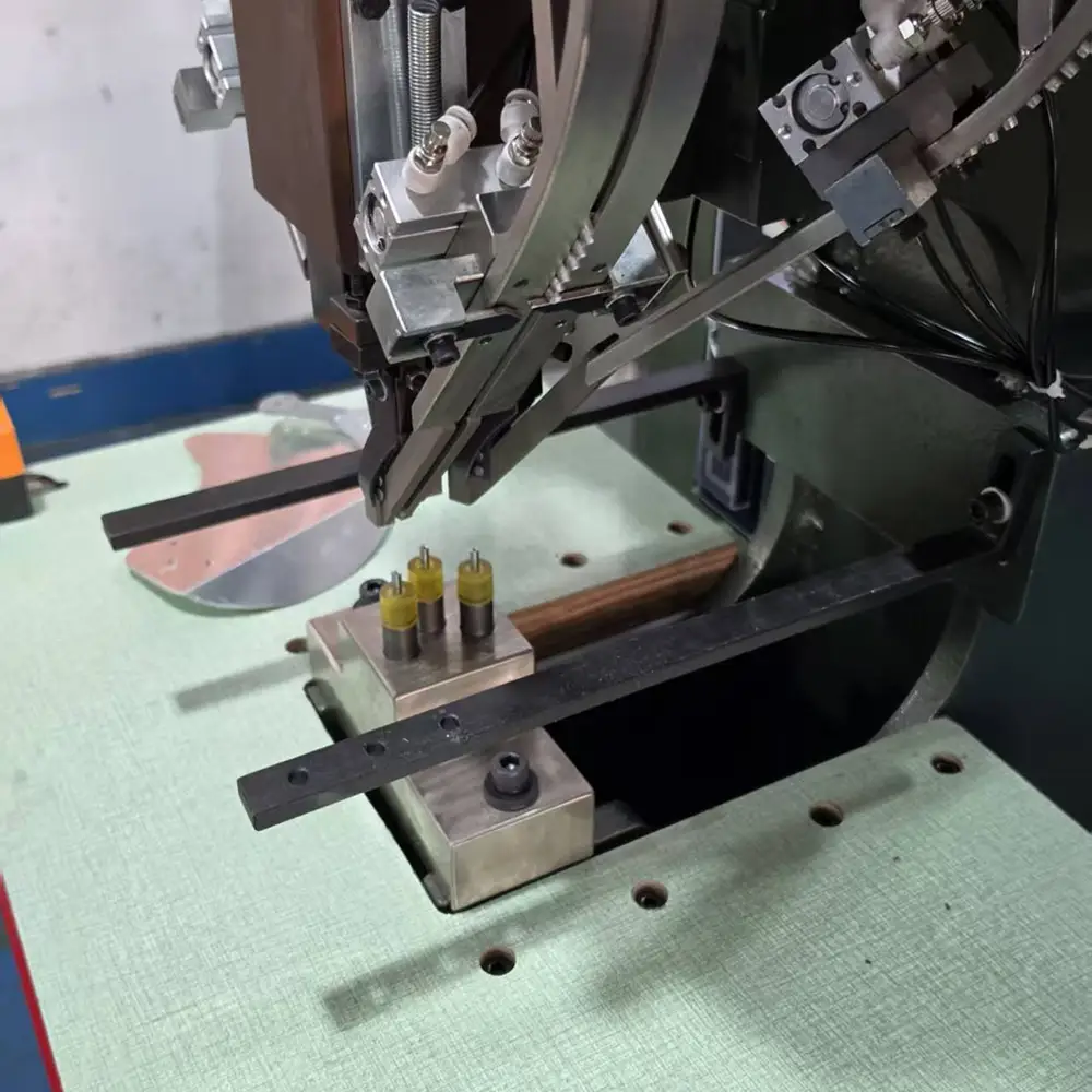 Fan Assembly Riveting Machine