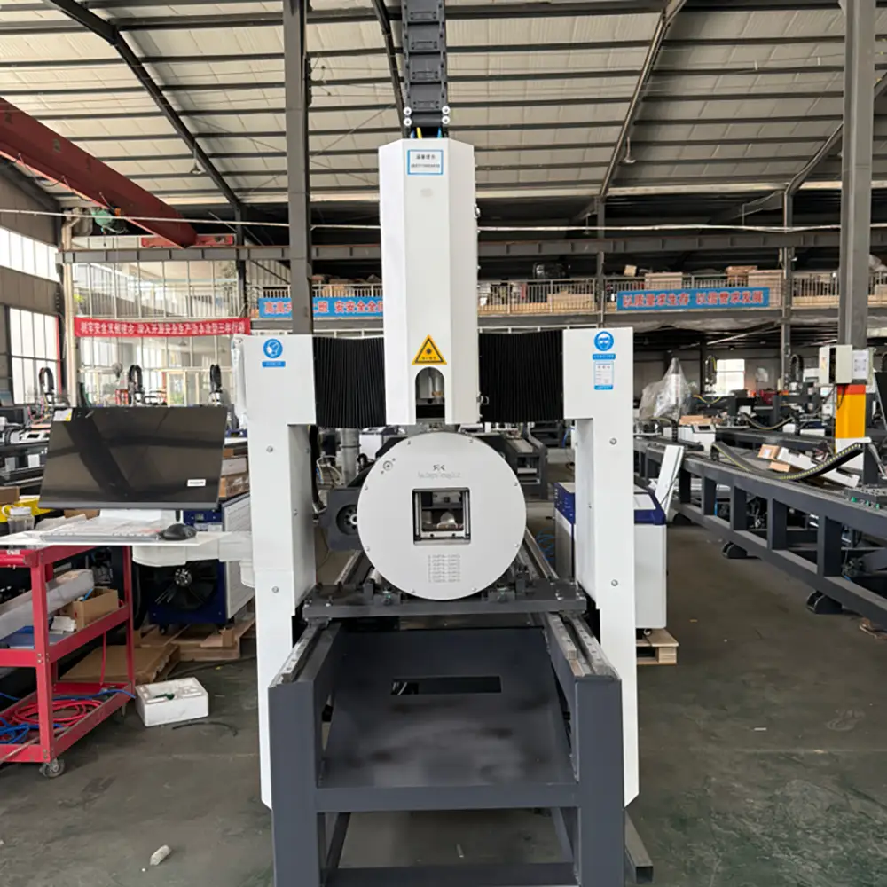 CNC Pneumatic Chuck Fiber Laser Cutter