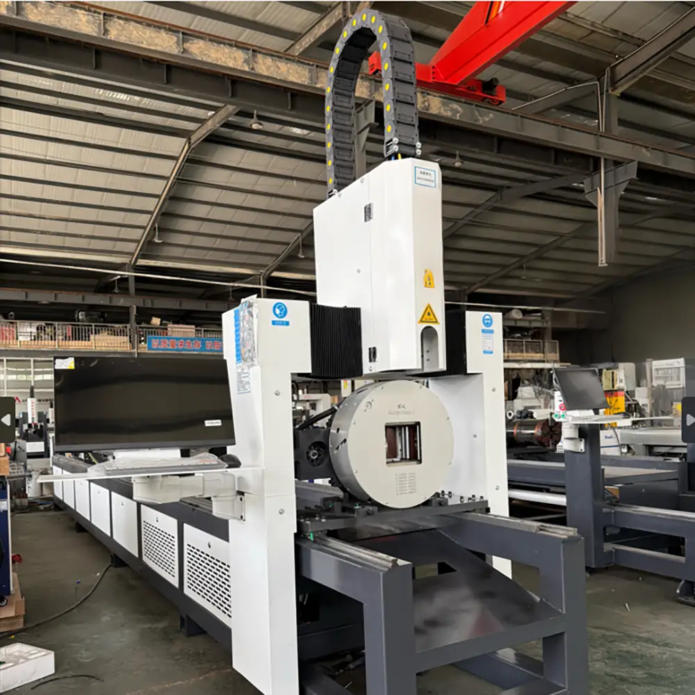 Pneumatic Chuck Metal Tube Laser Cutter