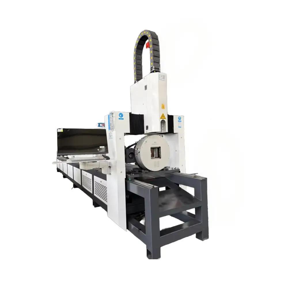 Pneumatic Chuck Fiber Laser Cutting Machine