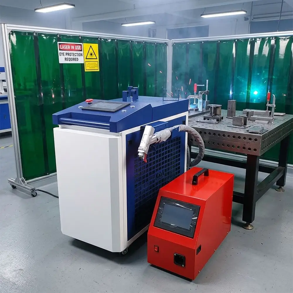 Portable 1500W 3000W Fiber Laser Welder 3-in-1 Laser Cleaning Cutting Welding Machine