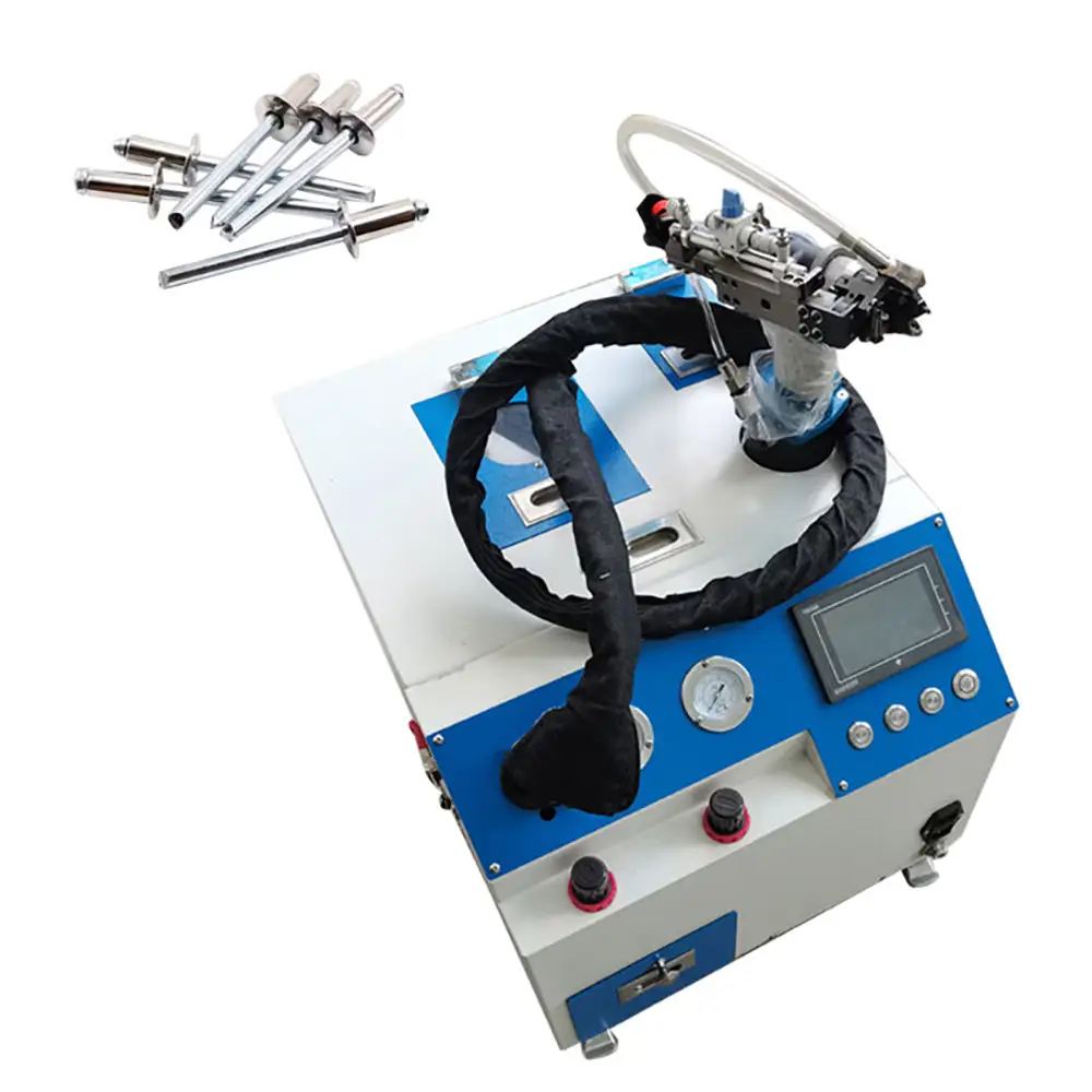 Portable Automatic Rivet Feeder Tool