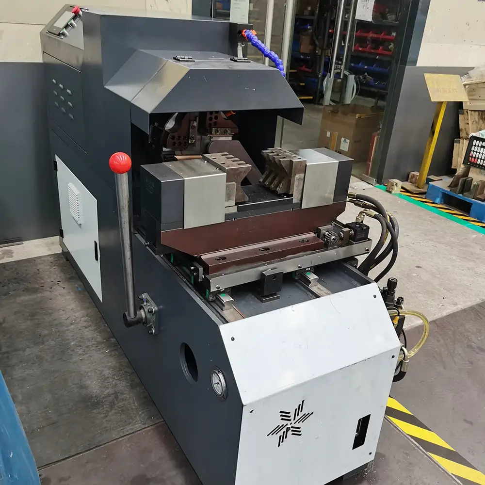 Hydraulic Pipe Threader