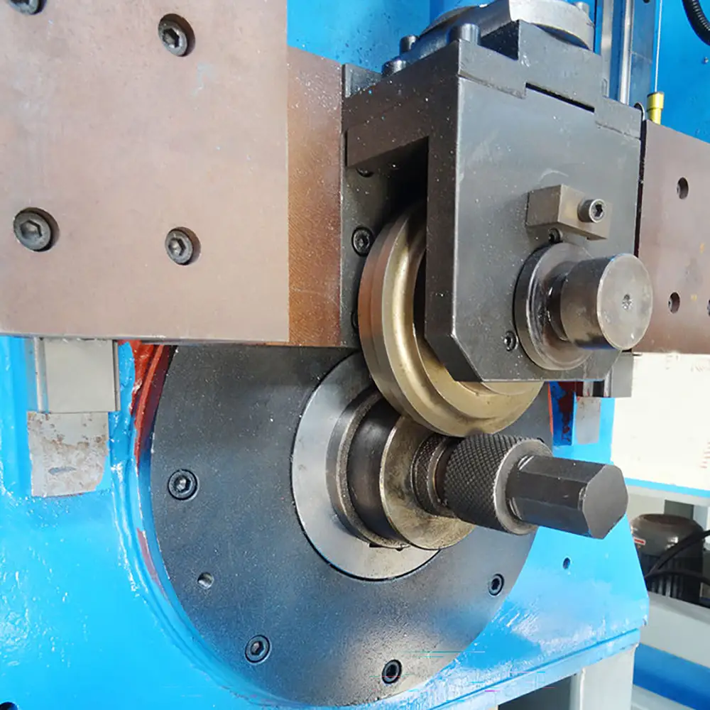 Single Station Pipe Grooving Machine