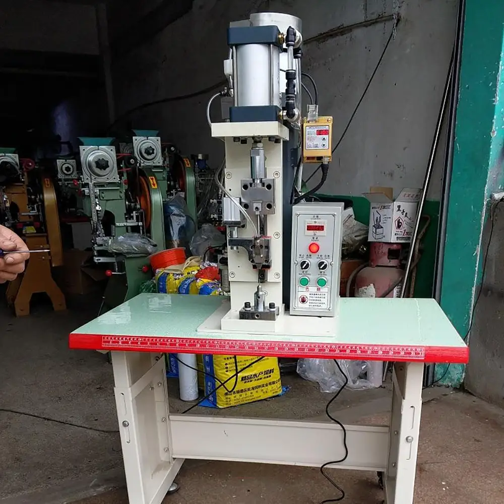Hollow Rivet Press Machine