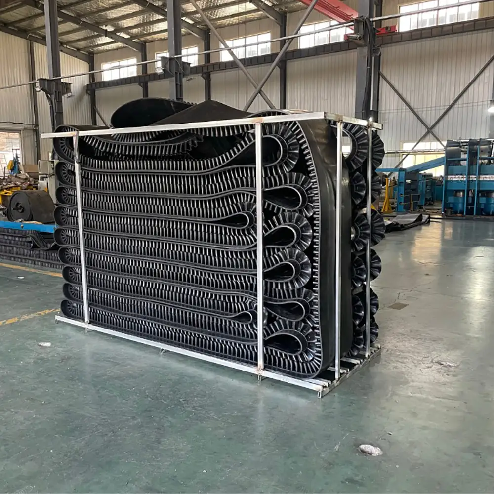 Industrial Vertical Belt Conveyor For Bulk Materials